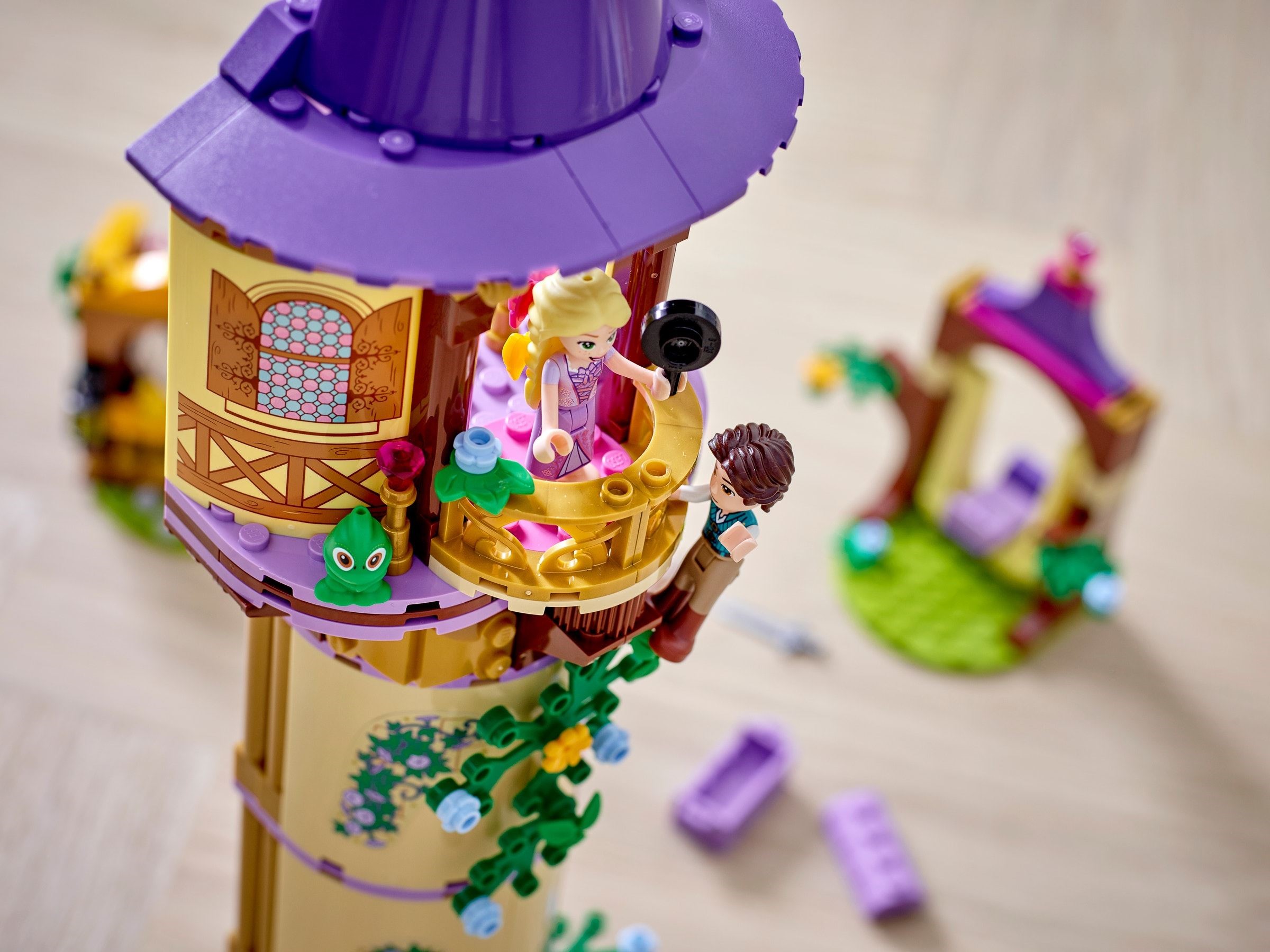 43187-1 - Rapunzel's Tower