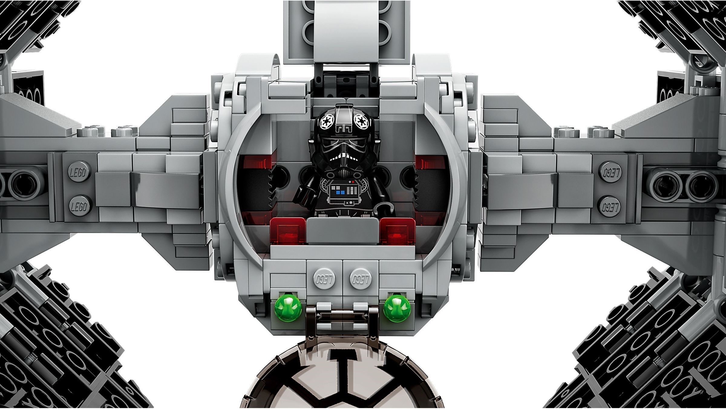 75348-1 - Mandalorian Fang Fighter vs TIE Interceptor