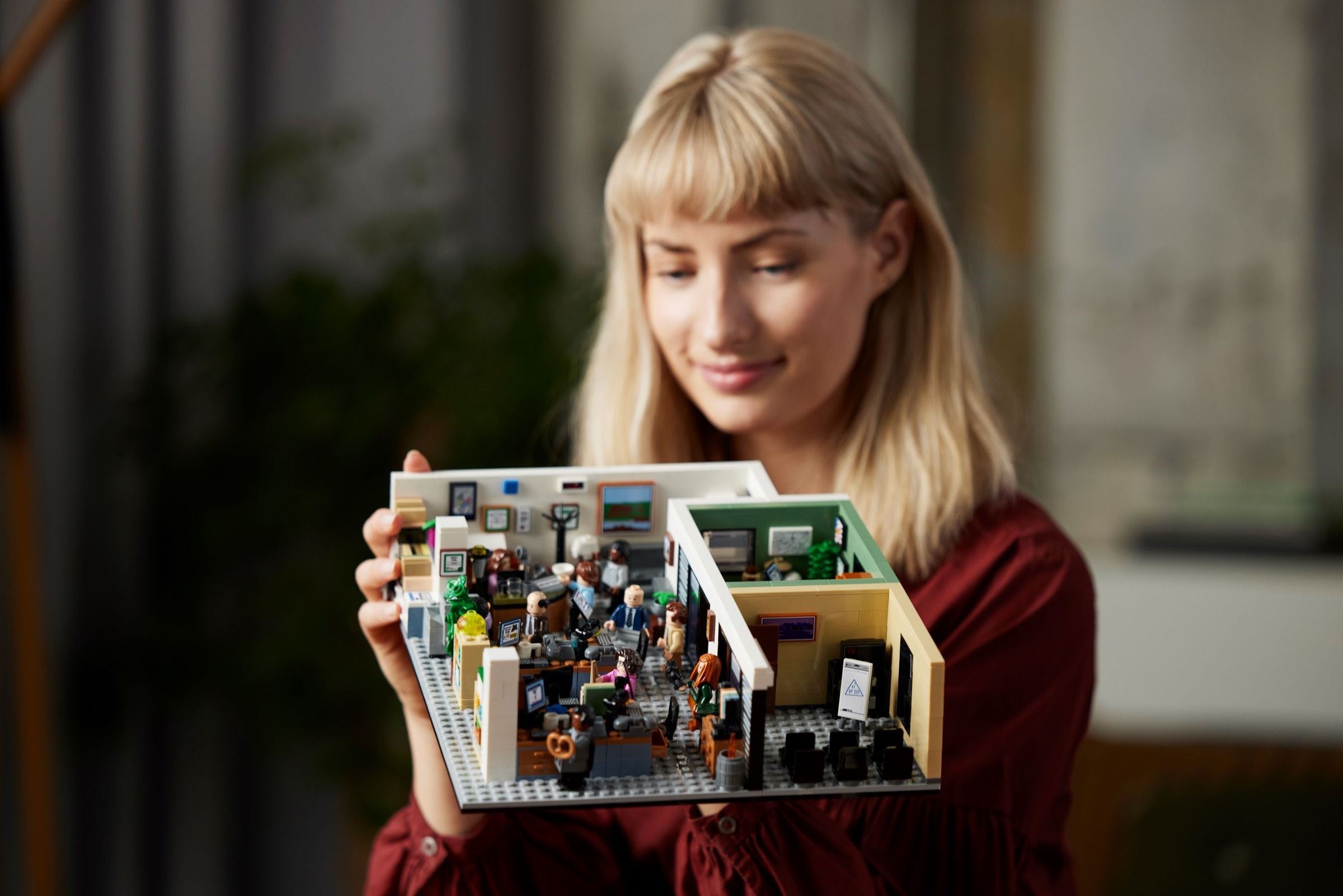 Additional photo of brand new factory sealed LEGO Ideas The Office set 21336.