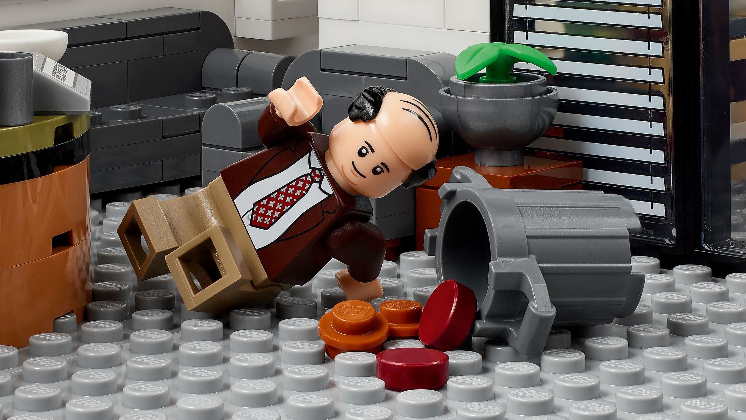 Additional photo of brand new factory sealed LEGO Ideas The Office set 21336.