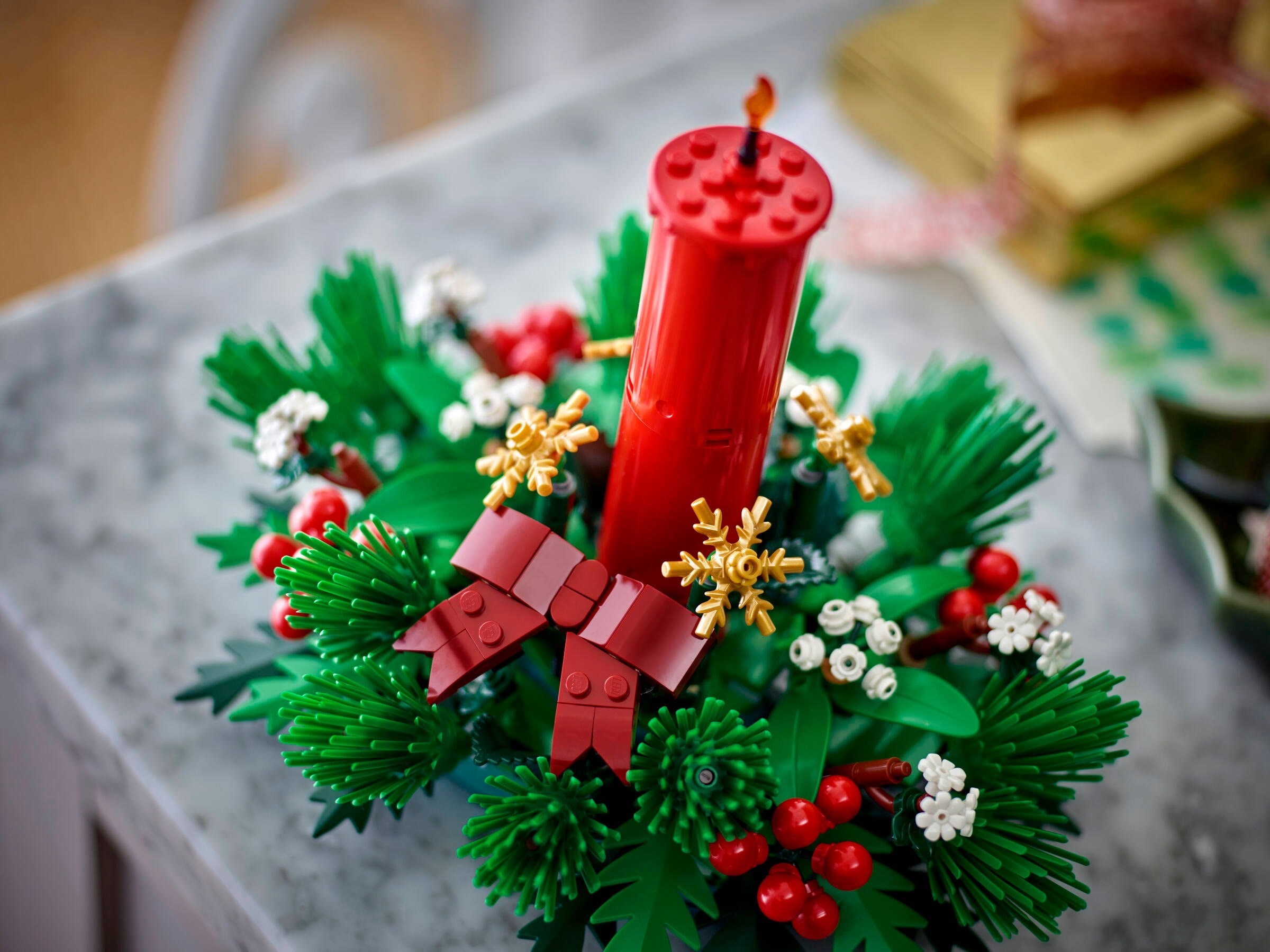 Additional photo of brand new factory sealed LEGO Seasonal Christmas Table Decoration set 40743.