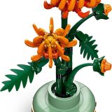 Additional photo of brand new factory sealed LEGO Icons Chrysanthemum set 10368.