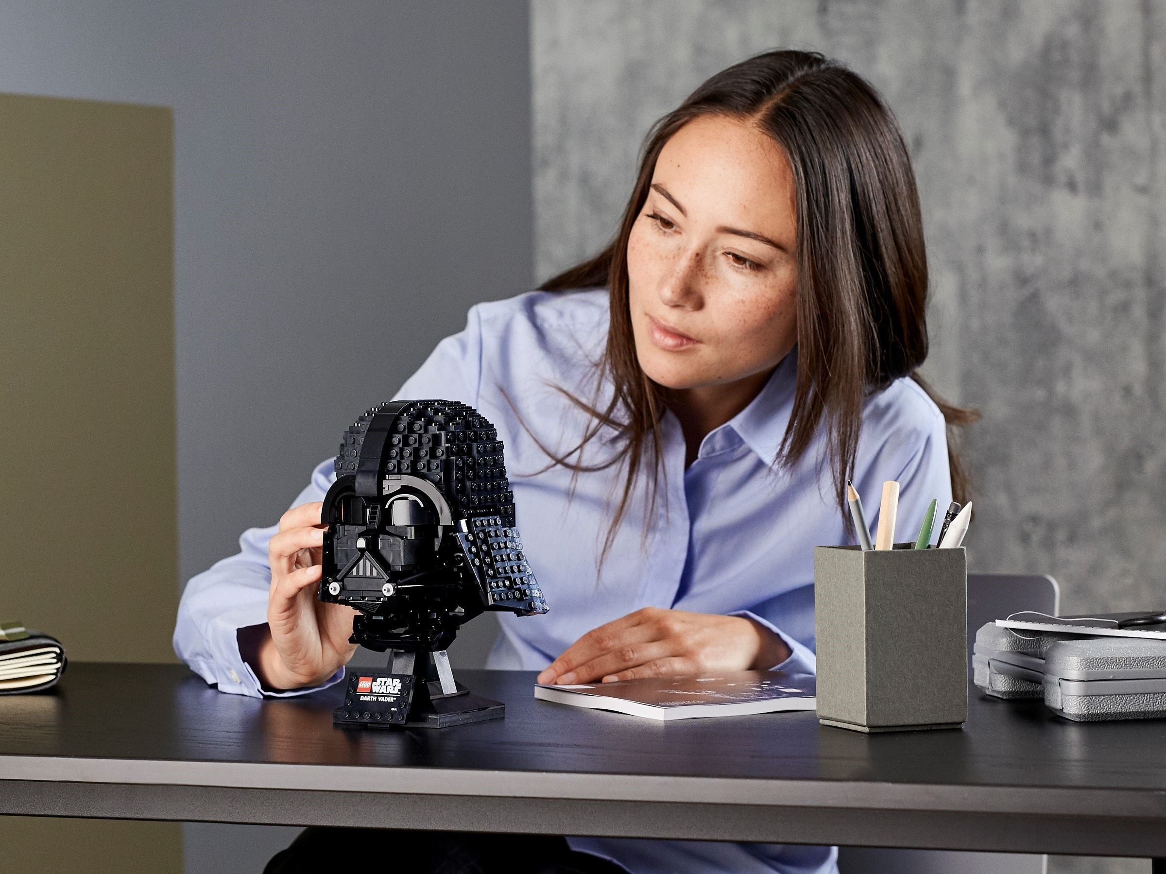 75304-1 - Darth Vader Helmet