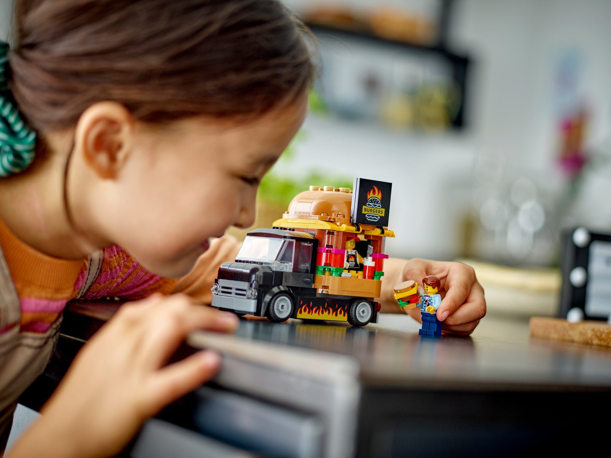 60404-1 - Burger Truck