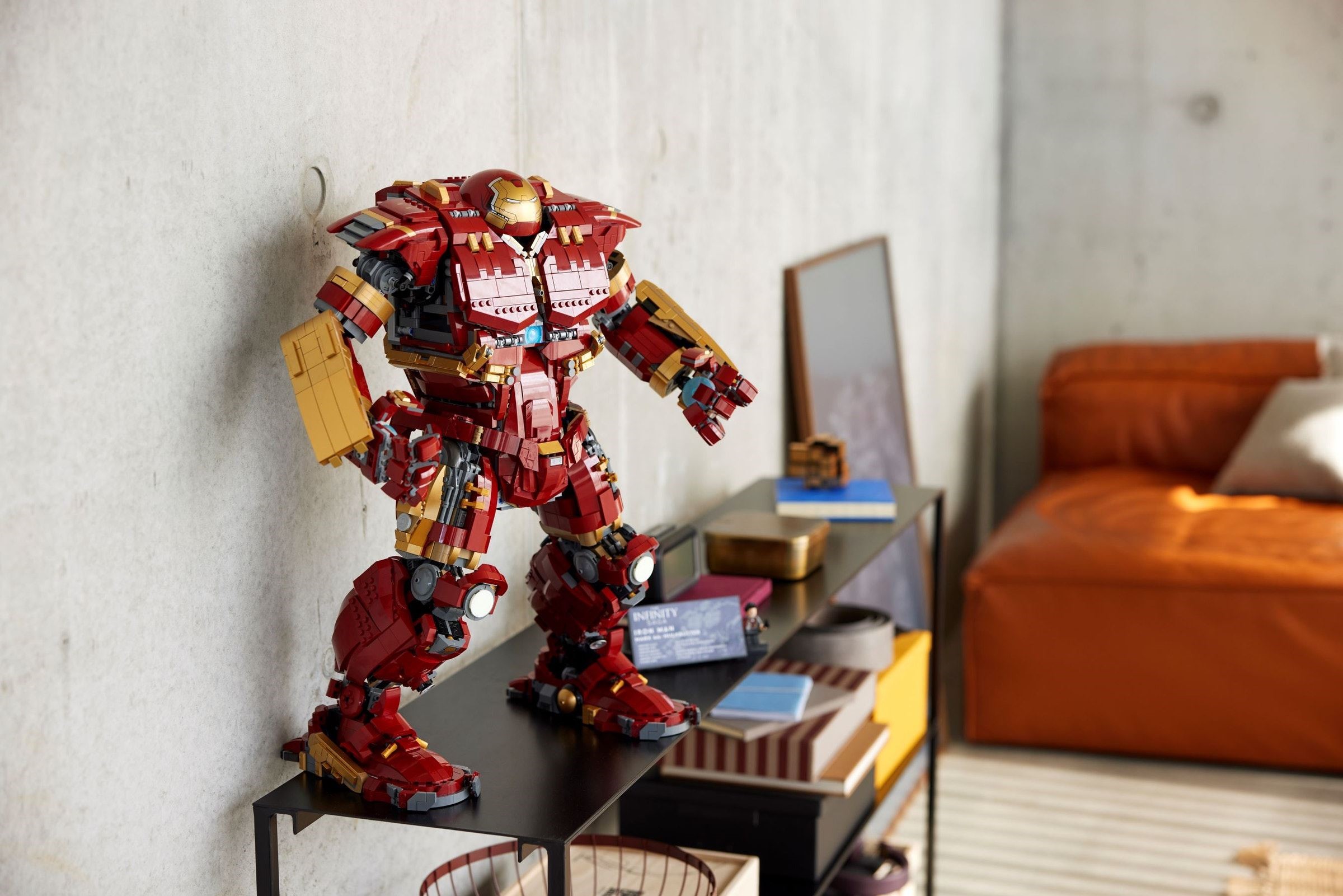 Additional photo of brand new factory sealed LEGO Marvel Super Heroes Hulkbuster set 76210.