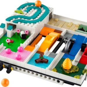 Brand new factory sealed LEGO Promotional Magic Maze set 40596 original box front view.