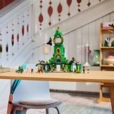 Additional photo of brand new factory sealed LEGO Wicked Welcome to Emerald City set 75684.