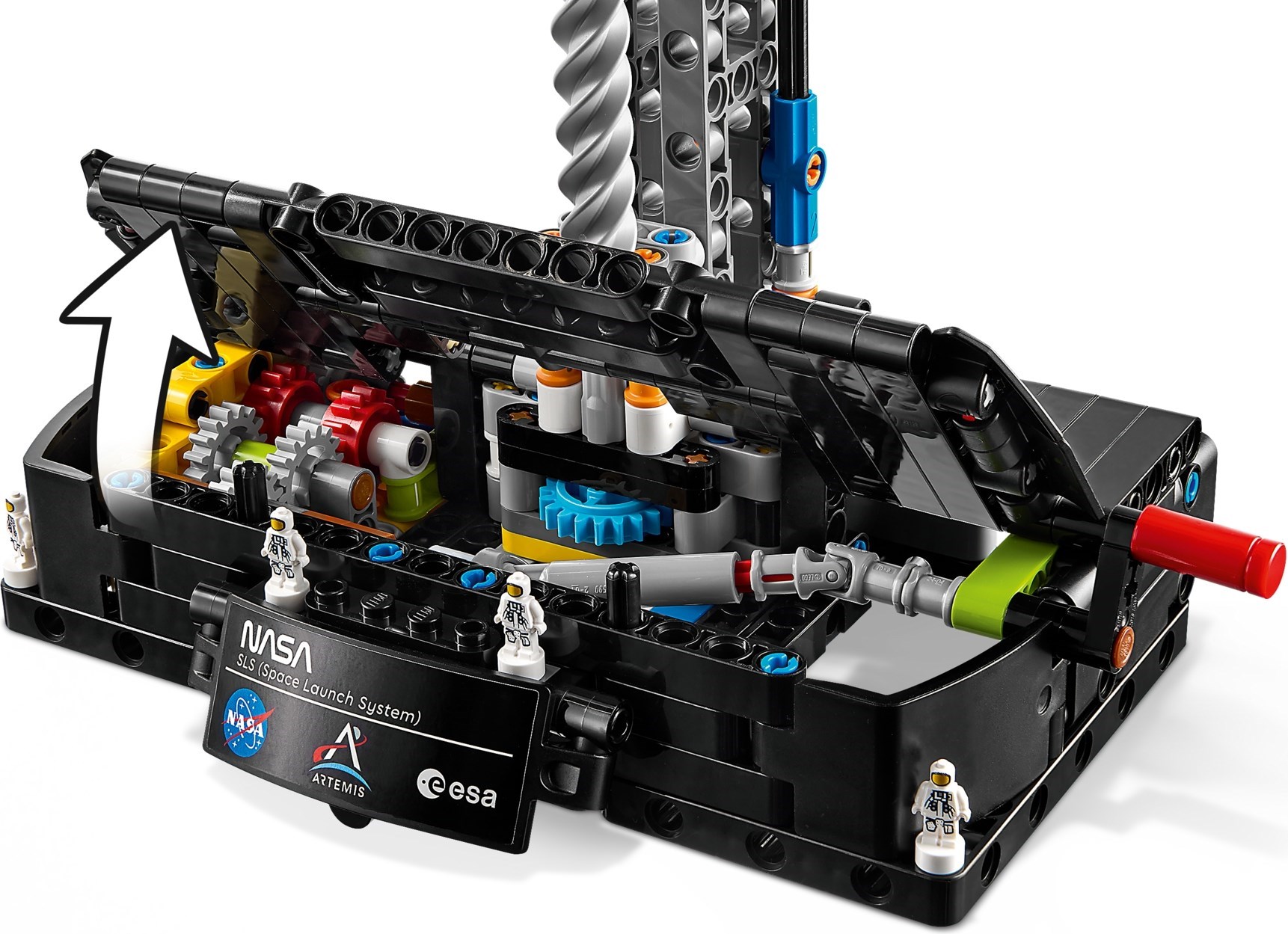 42221-1 - NASA Artemis Space Launch System Rocket