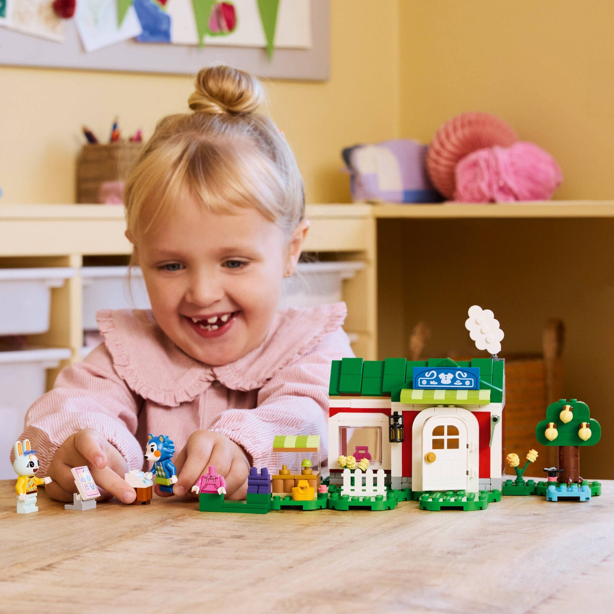 Additional photo of brand new factory sealed LEGO Animal Crossing Able Sisters Clothing Shop set 77055.