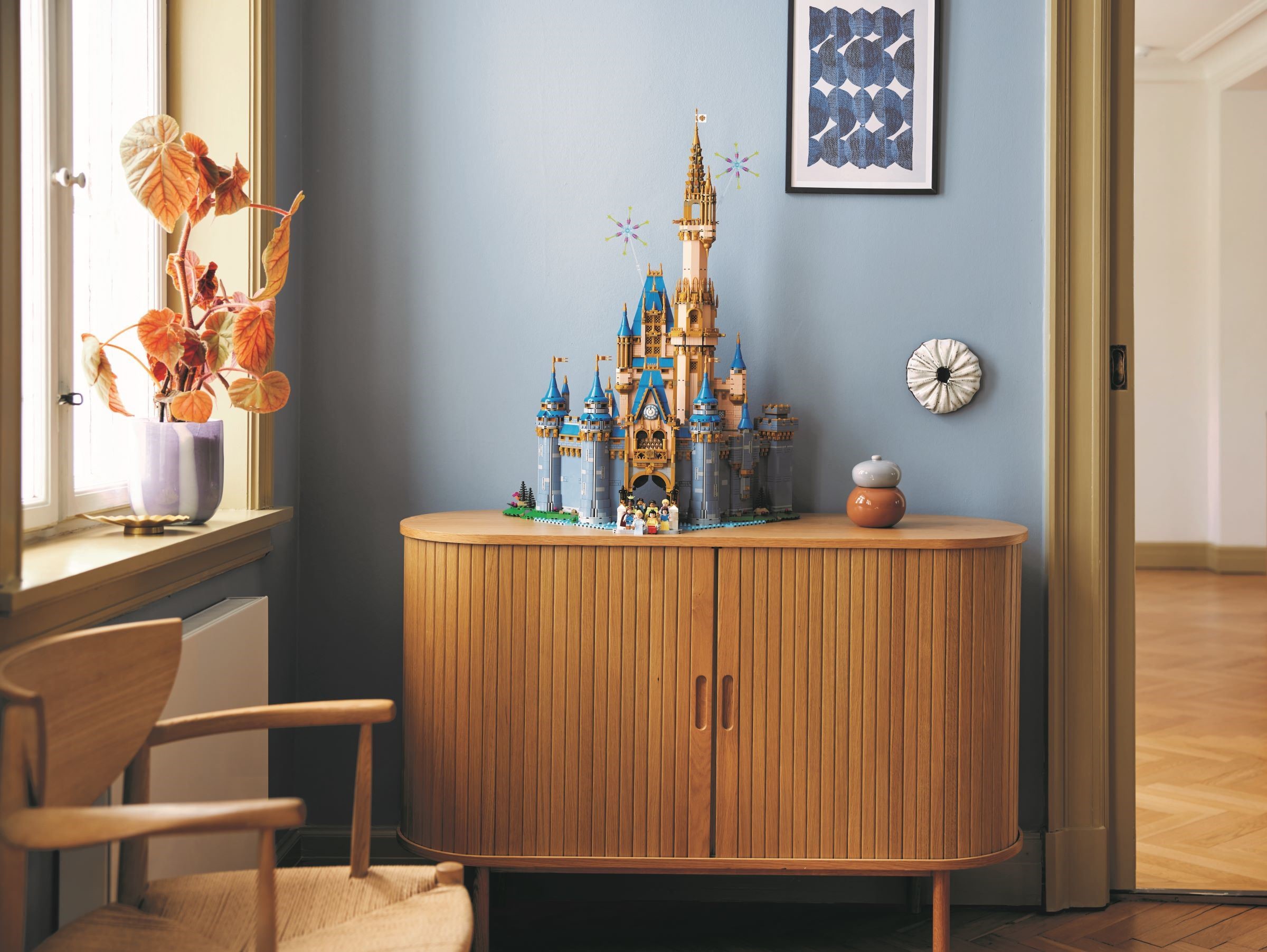 Additional photo of brand new factory sealed LEGO Disney Castle set 43222.