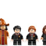 Additional photo of brand new factory sealed LEGO Harry Potter Hogwarts Castle: The Great Hall set 76435.