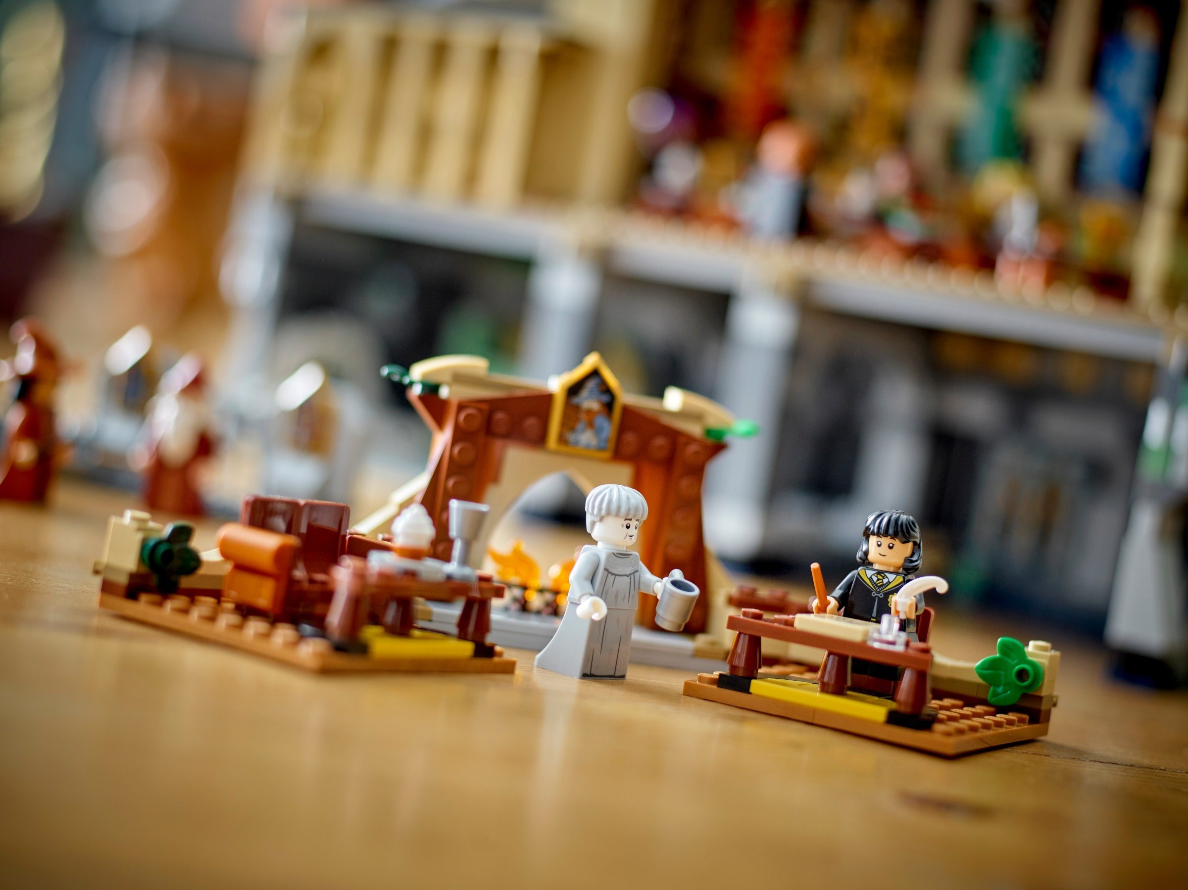 Additional photo of brand new factory sealed LEGO Harry Potter Hogwarts Castle: The Great Hall set 76435.