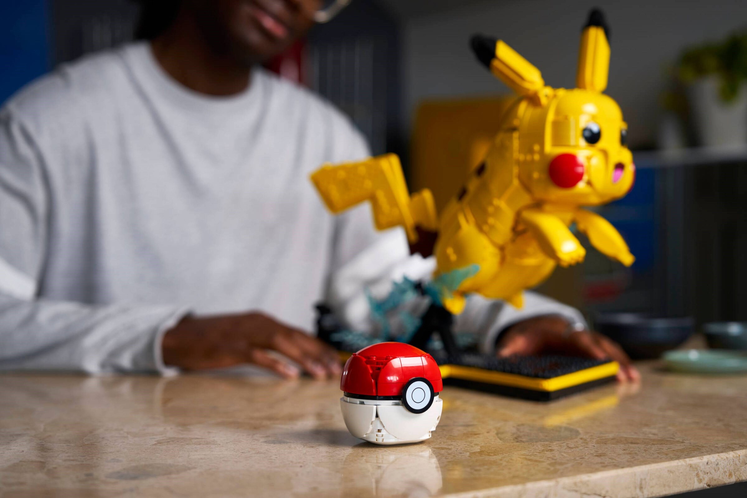 Additional photo of brand new factory sealed LEGO Pokémon Pikachu and Poké Ball set 72152.
