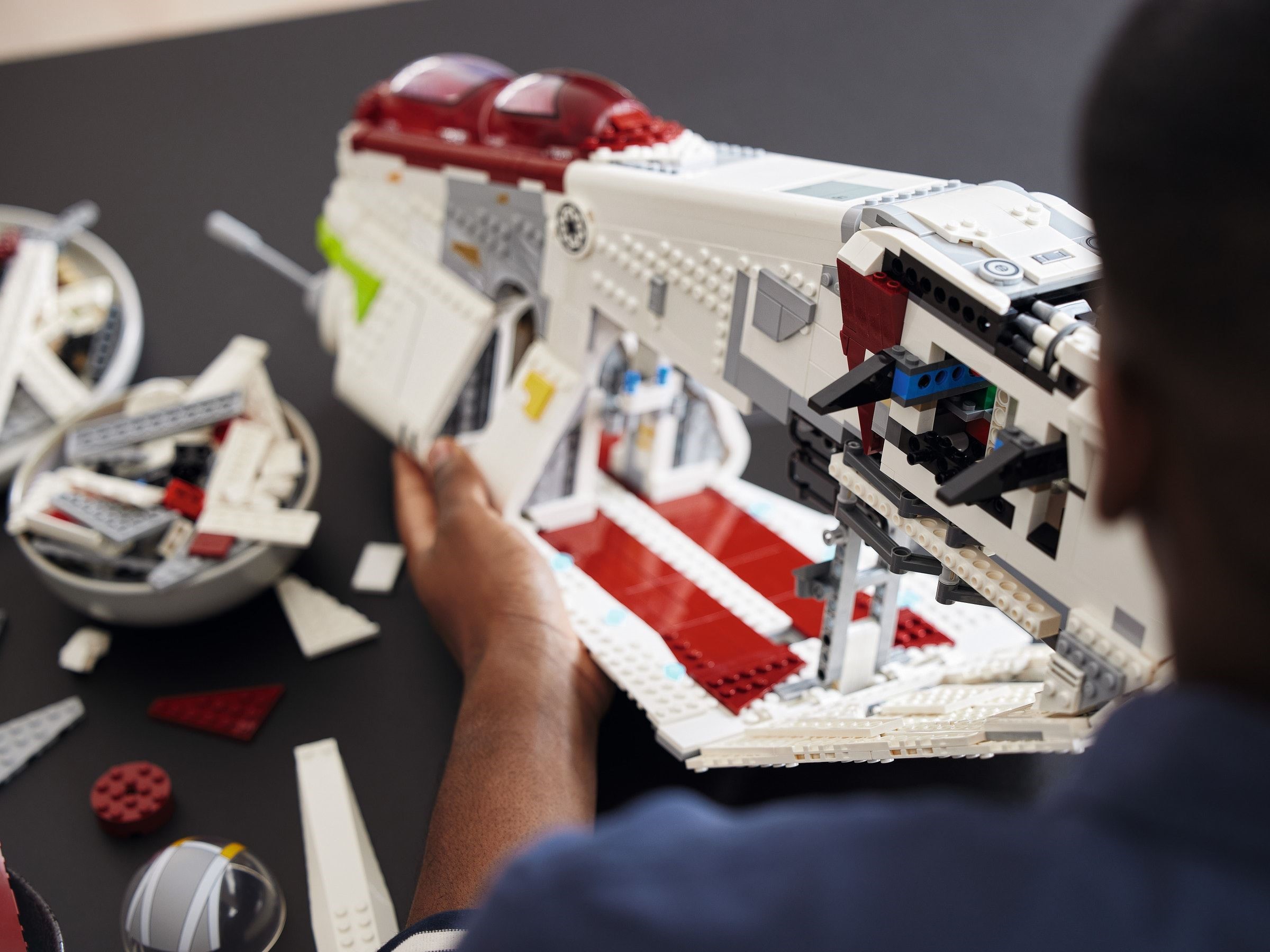 Additional photo of brand new factory sealed LEGO Star Wars Republic Gunship set 75309.
