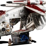 Additional photo of brand new factory sealed LEGO Star Wars Republic Gunship set 75309.
